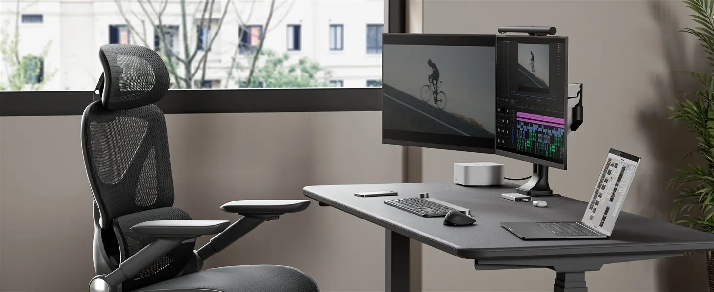 CAPOT Desk Chair